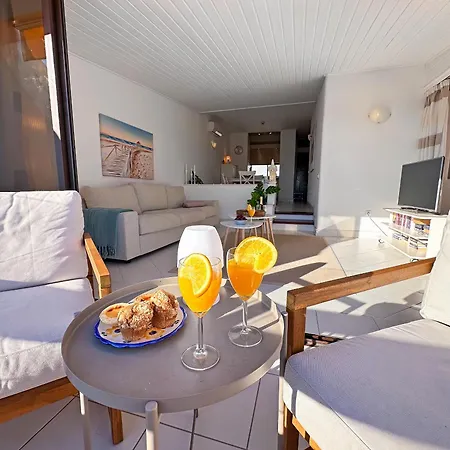 Breathtaking Ocean & Views By Becherish Lägenhet