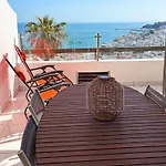 아파트 Breathtaking Ocean & Views By Becherish